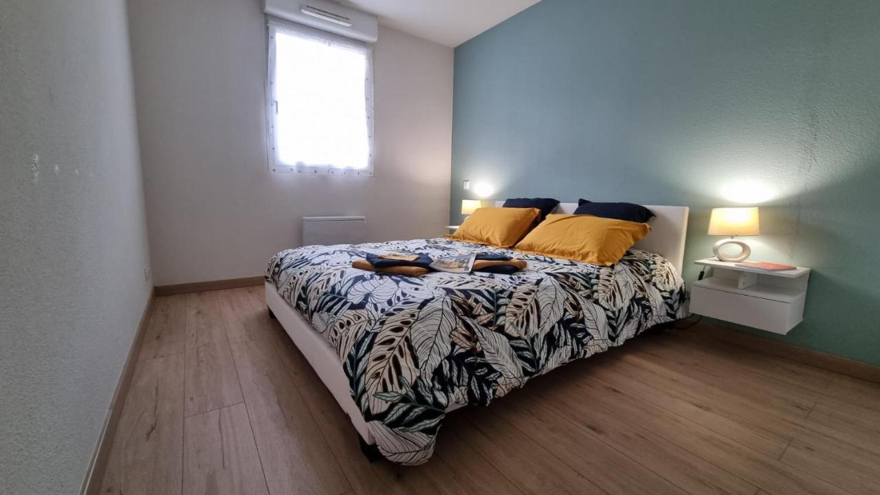 Beau T2 Bien Equipe Au Calme! ! Apartment Saint-Pierre-du-Mont  ภายนอก รูปภาพ